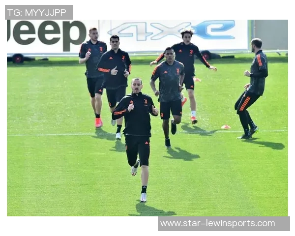 杭州篮球队逆袭之旅的纪实记录与欧冠足球的精彩碰撞