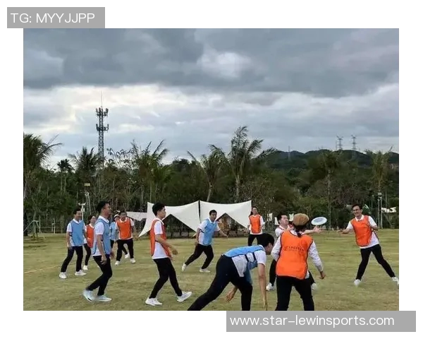 深圳飞盘队与南京飞盘队赛后复盘探讨个人能力与团队协作的关系