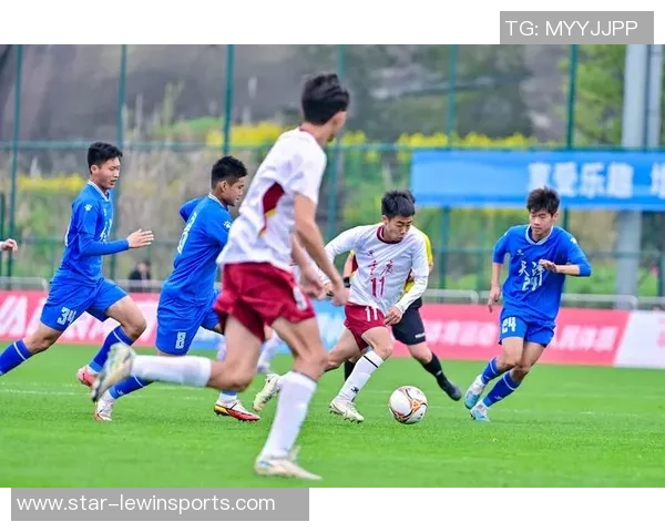 重庆篮球队在世界锦标赛中的崛起与成长故事以及欧冠足球的精彩瞬间